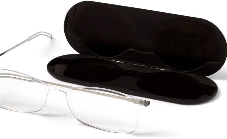 Unveiling the Feather-Light Elegance of ThinOptics Rectangular Reading Glasses